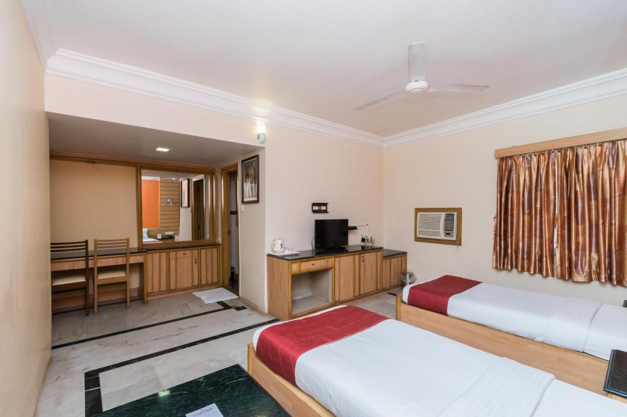 Hotel Kings Crown Vip Road Kalkutta Exterior foto