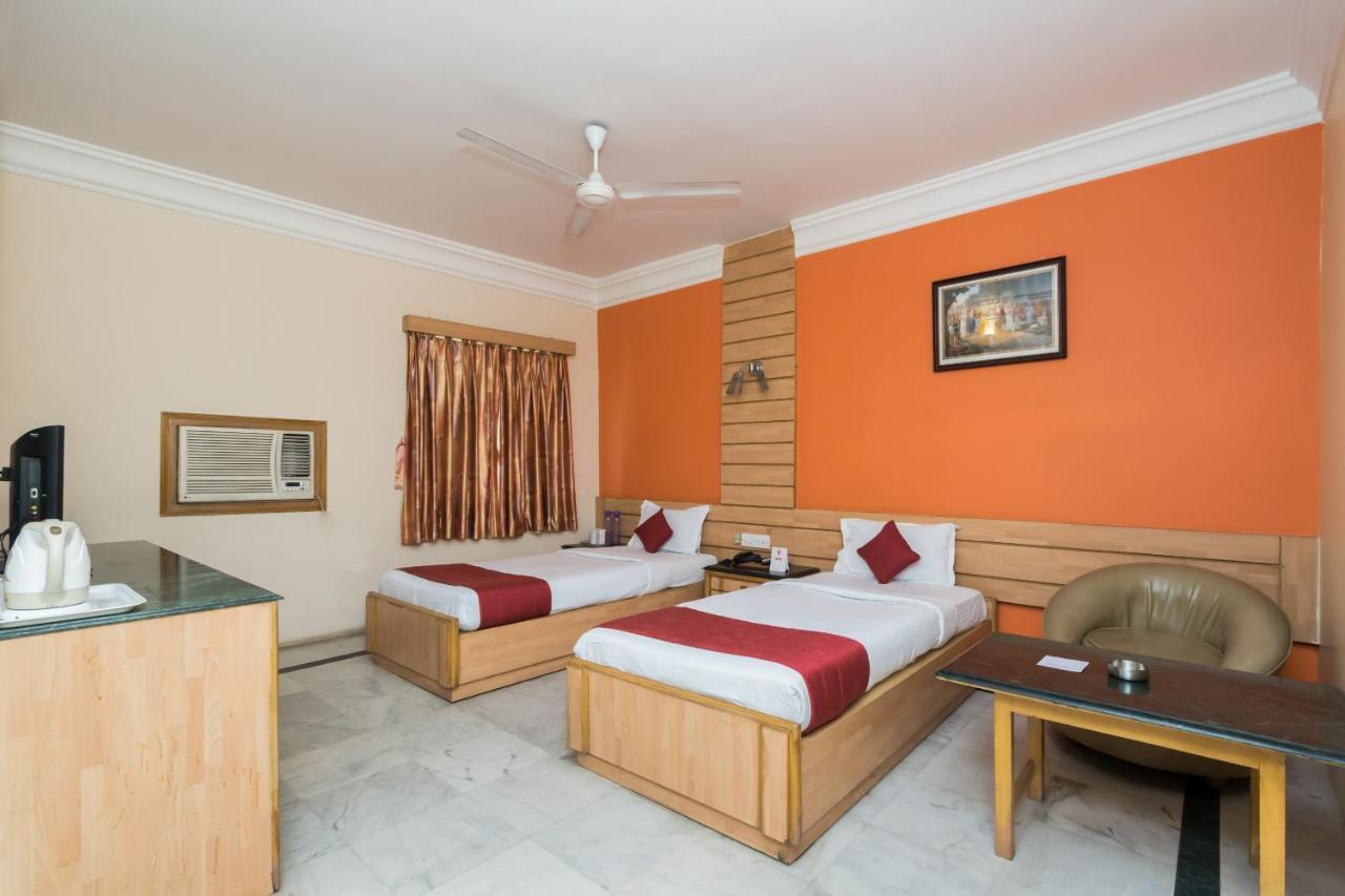 Hotel Kings Crown Vip Road Kalkutta Exterior foto