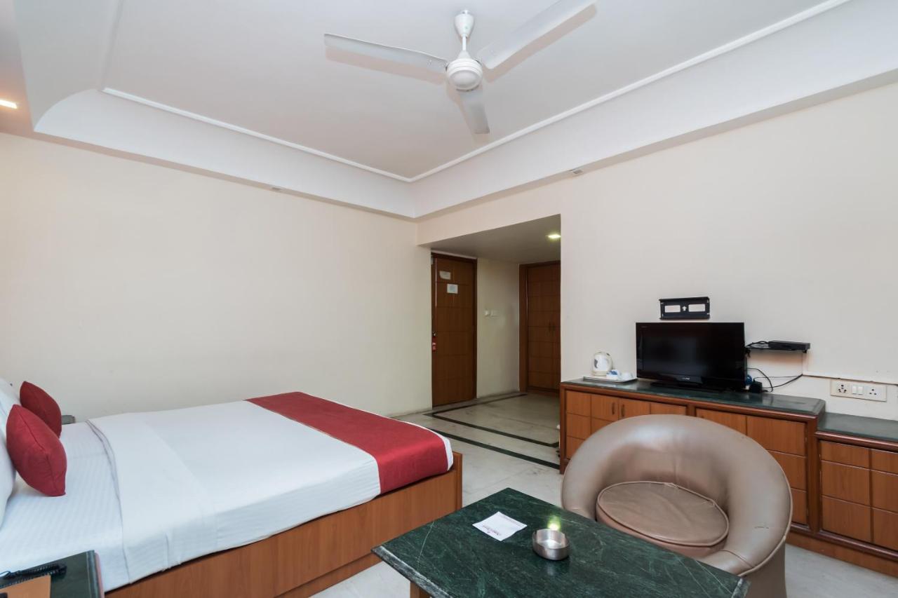 Hotel Kings Crown Vip Road Kalkutta Exterior foto